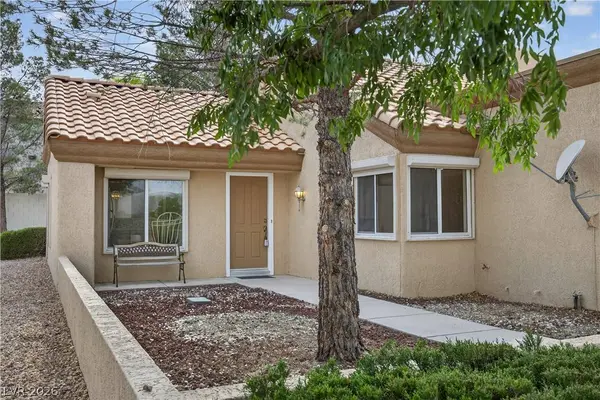 8601 Prairie Hill DR, Las Vegas, NV 89134