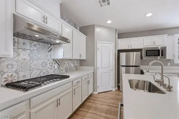 11844 Mino Rio AVE, Las Vegas, NV 89138