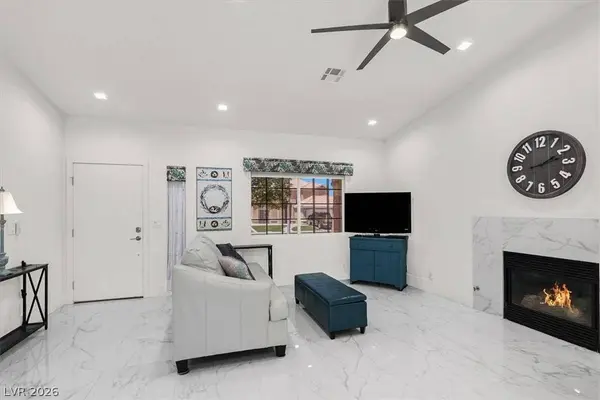 5801 Sunny Orchard LN, Las Vegas, NV 89110
