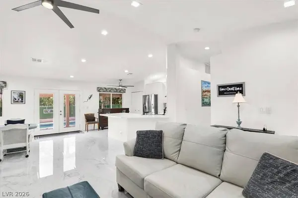 5801 Sunny Orchard LN, Las Vegas, NV 89110