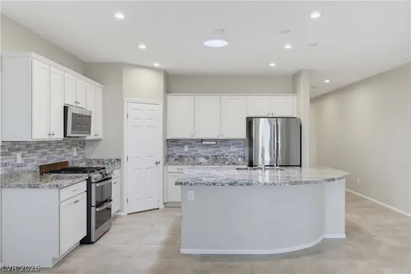 4831 Shady Chestnut CT, Las Vegas, NV 89131