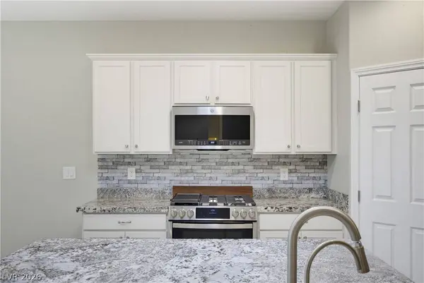 4831 Shady Chestnut CT, Las Vegas, NV 89131