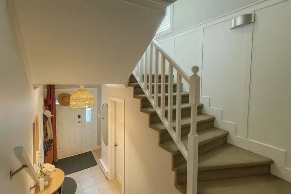 19352 FRASER #104, Surrey, BC V3S6K6