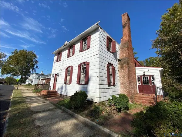 8373 MARY BALL RD, Lancaster, VA 22503