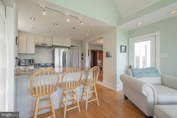 6439 MORATTICO RD, Lancaster, VA 22503