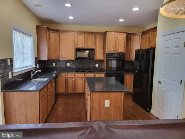 6161 POPES CREEK PL, Haymarket, VA 20169