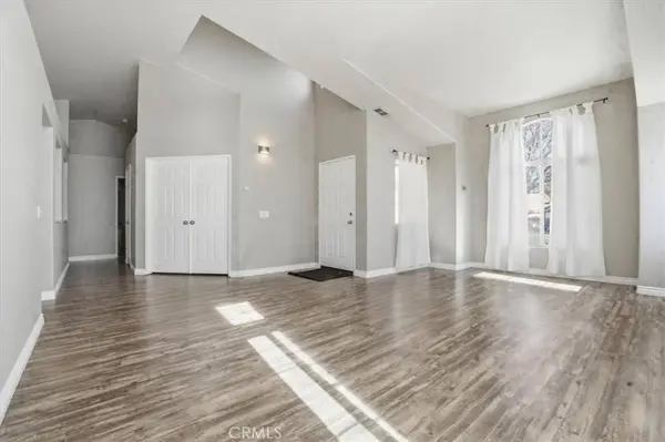 8910 Glenwood, Hesperia, CA 92344