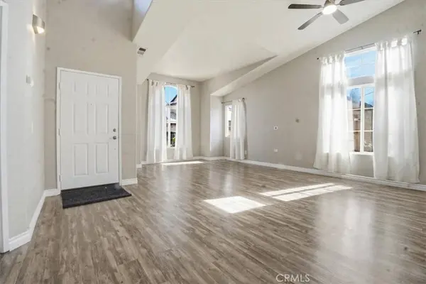 8910 Glenwood, Hesperia, CA 92344