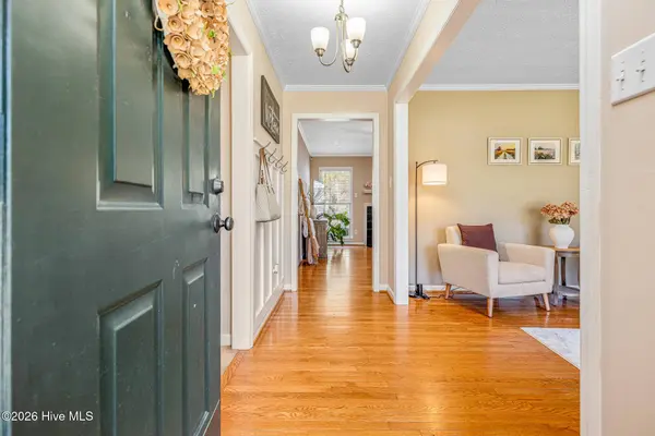 7212 Cayman DR, Fayetteville, NC 28306