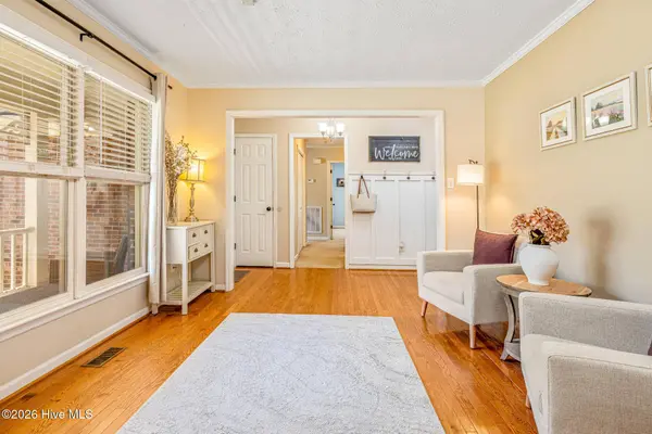 7212 Cayman DR, Fayetteville, NC 28306