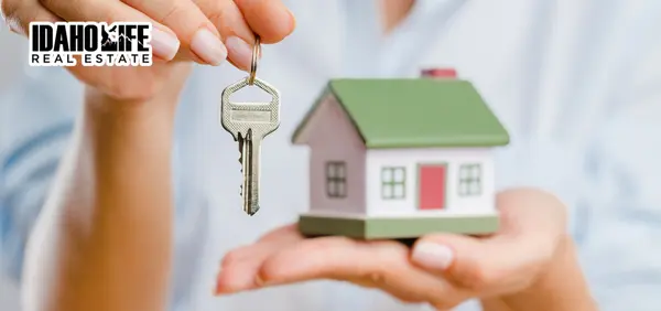 April’s Edge: 4 Strategies to Sell Your Idaho Home Right Now