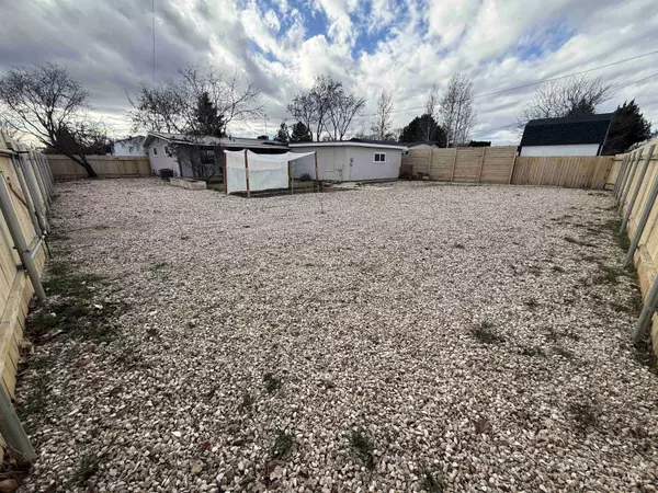 1821 Willow Street, Caldwell, ID 83605