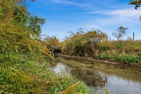 583 E Watercress Ln, Eagle, ID 83616-5952