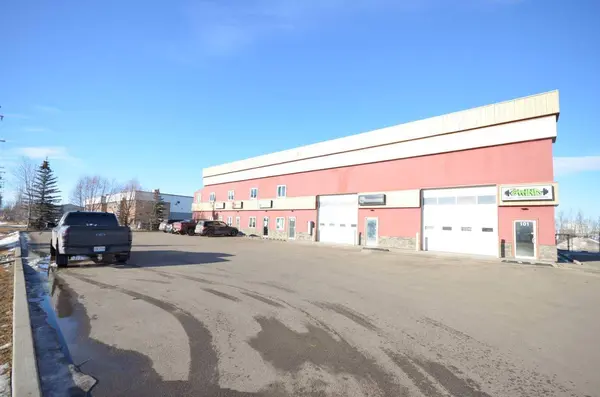 20 Cuendet Industrial WAY #103, Sylvan Lake, AB T4S 2J7