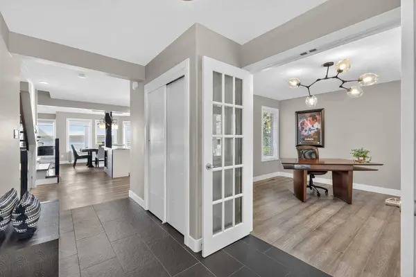 398 Marina Bay PL, Sylvan Lake, AB T4S1E9