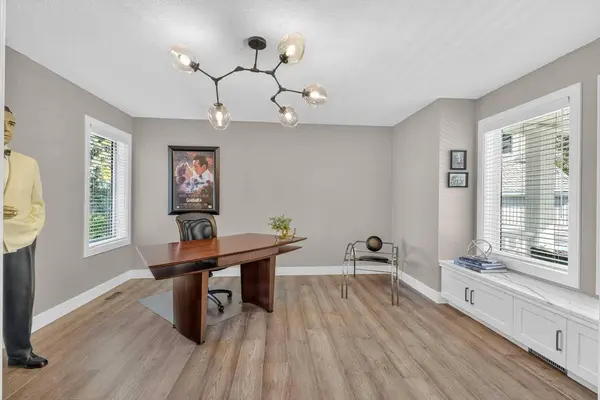 398 Marina Bay PL, Sylvan Lake, AB T4S1E9