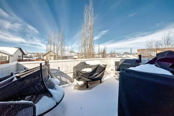 116 Old Boomer RD, Sylvan Lake, AB T4S 2J1