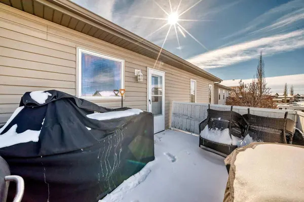 116 Old Boomer RD, Sylvan Lake, AB T4S 2J1