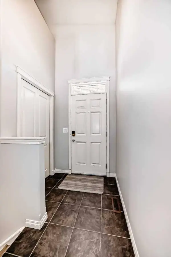 21 Valley CRES, Blackfalds, AB T4M 0K4