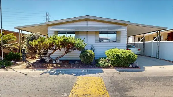 3595 Santa Fe AVE #112