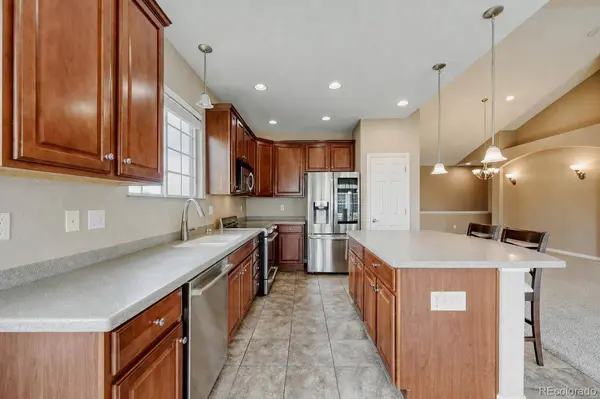 6696 S Shawnee ST, Aurora, CO 80016