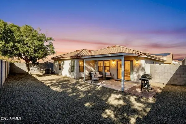 10561 W LOUISE Drive, Peoria, AZ 85383