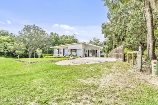 155 TOMPKINS RD, Pomona Park, FL 32181