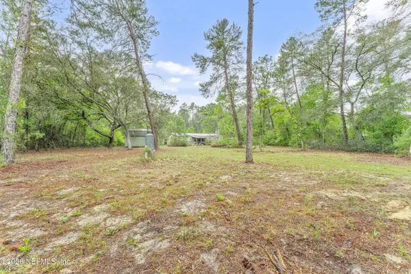 1056 BELLAMY RD, Melrose, FL 32666