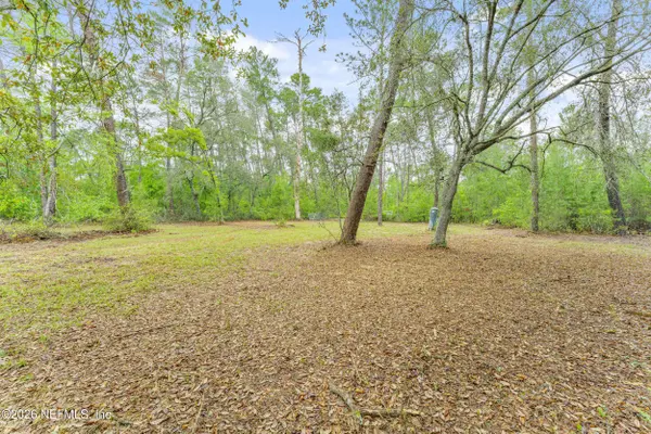 1056 BELLAMY RD, Melrose, FL 32666