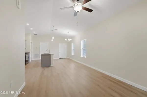3325 S PALM AVE, Palatka, FL 32177