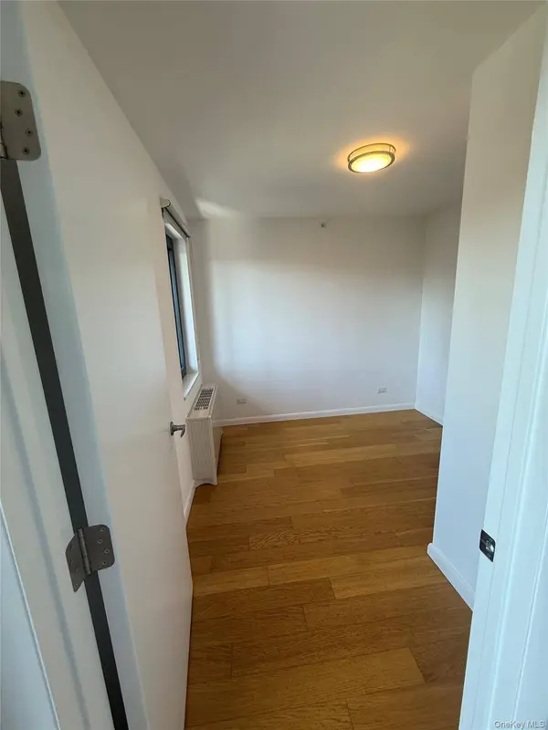 402 E 118th ST #7A, New York (manhattan), NY 10035