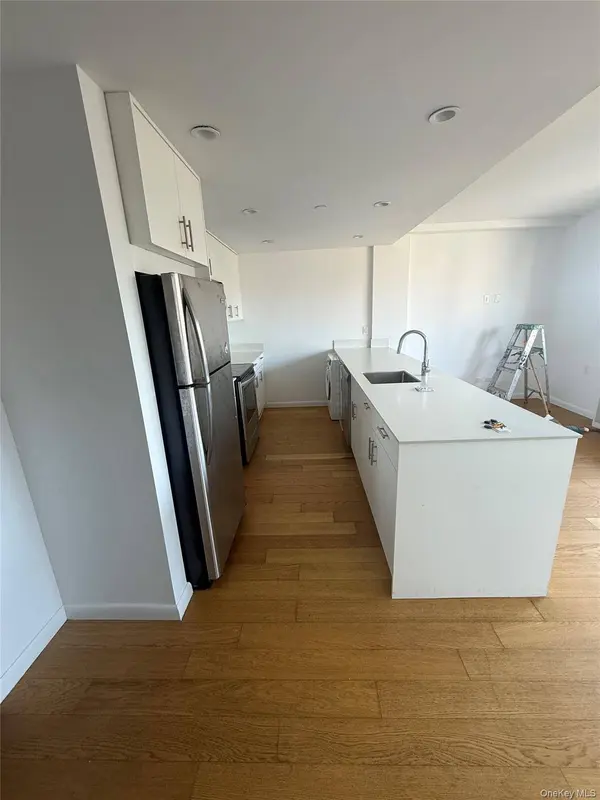 402 E 118th ST #7A, New York (manhattan), NY 10035