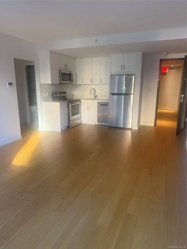 402 E 118th ST #2D, New York (manhattan), NY 10035