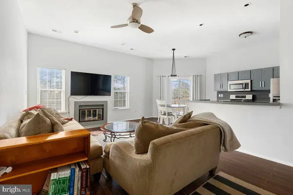 5033 BEECH CT, Monmouth Junction, NJ 08852