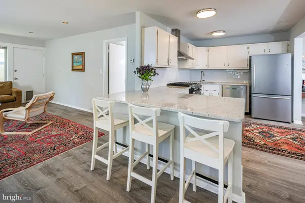 84 DEMPSEY AVE, Princeton, NJ 08540