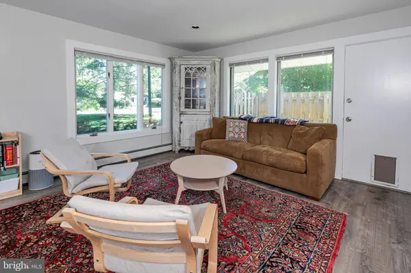 84 DEMPSEY AVE, Princeton, NJ 08540
