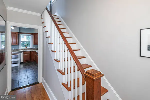 11 S LANNING AVE, Hopewell, NJ 08525