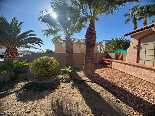 1461 Tangerine Rose DR, Las Vegas, NV 89142