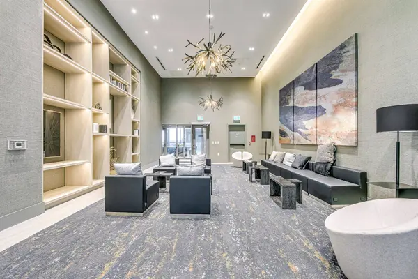 2450 Old Bronte RD #112, Oakville, ON L6M 5P6