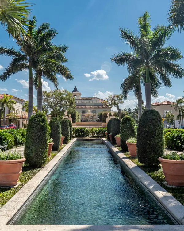 Explore Luxury Homes for Sale in Palm Beach Gardens, FL | LuxLiving South Florida,David Cohn