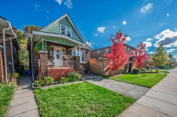 128 Crosthwaite Avenue N, Hamilton, ON L8H 4V5