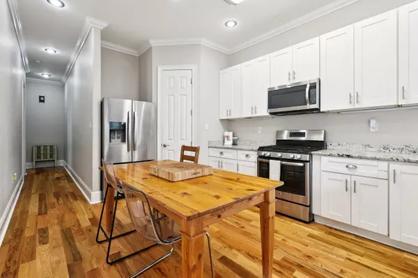 New Orleans, LA 70115-6221,4117 S Robertson St