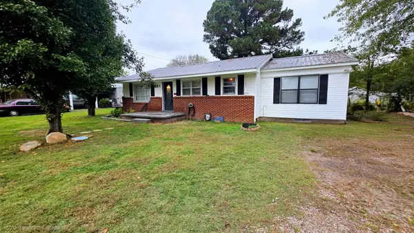 85 BAKER ST, Savannah, TN 38372-3523