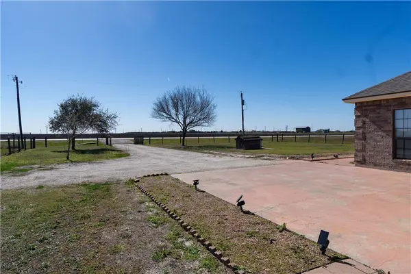 1822 Fm 2444, Corpus Christi, TX 78415