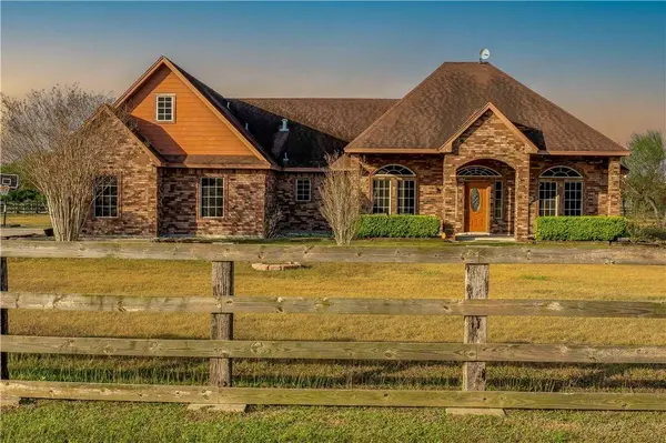 3534 Angelita DR, Odem, TX 78370