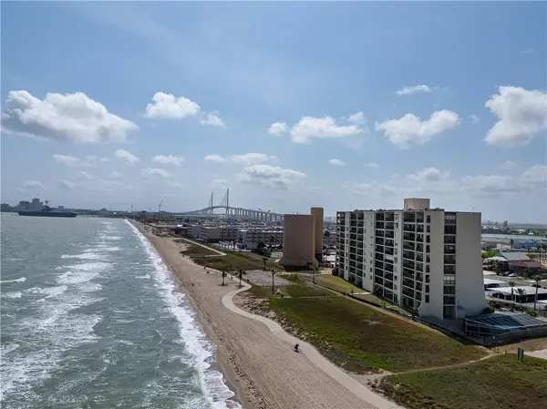 4242 Gulfbreeze BLVD, Corpus Christi, TX 78402