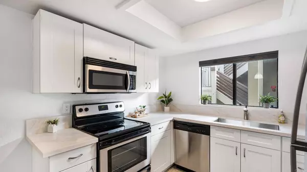 5170 Clairemont Mesa Blvd #8, San Diego, CA 92117