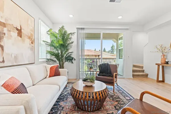 414 Carina Gln, Escondido, CA 92025