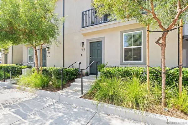 414 Carina Gln, Escondido, CA 92025