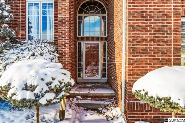 4412 N 195th Circle, Elkhorn, NE 68022